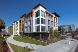 Naya exterior